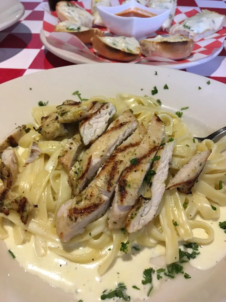 Chicken Alfredo